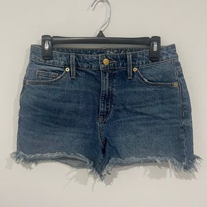 Universal thread high rise shortie shorts